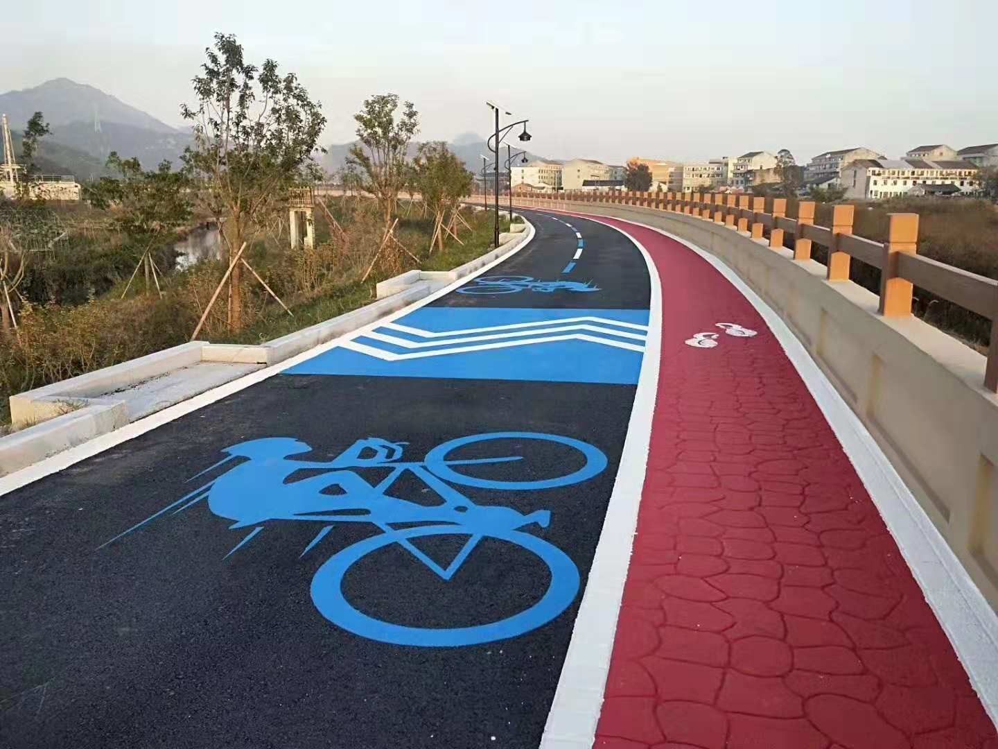 瀝路力聚合物彩色防滑路面_案例推薦_20181207150811
